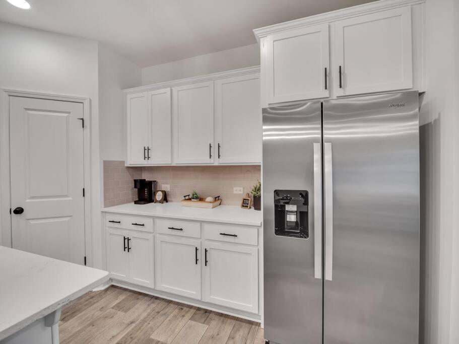 Gorgeous New Townhome/Charlotte! Kültér fotó