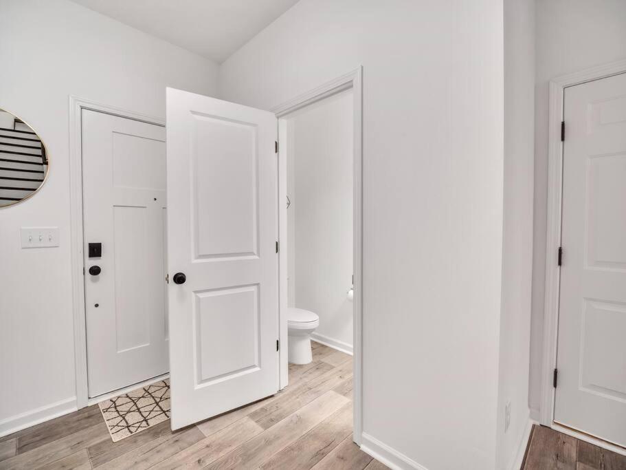 Gorgeous New Townhome/Charlotte! Kültér fotó