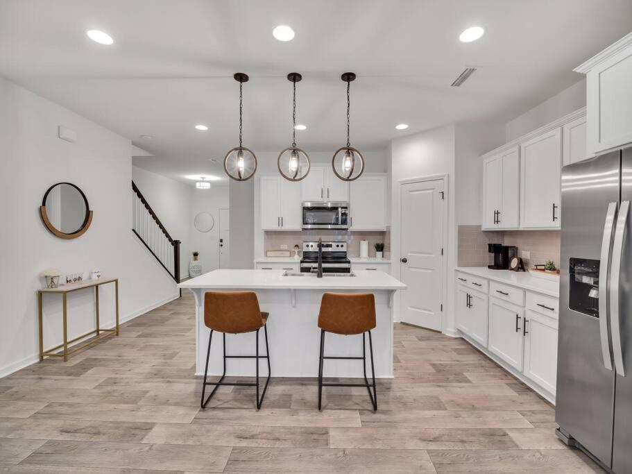 Gorgeous New Townhome/Charlotte! Kültér fotó