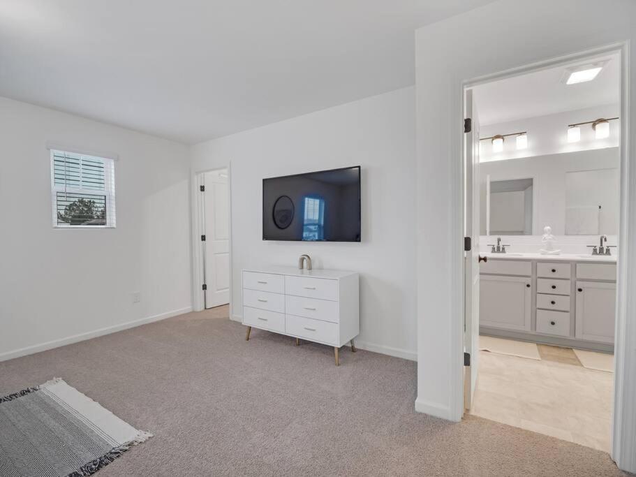 Gorgeous New Townhome/Charlotte! Kültér fotó
