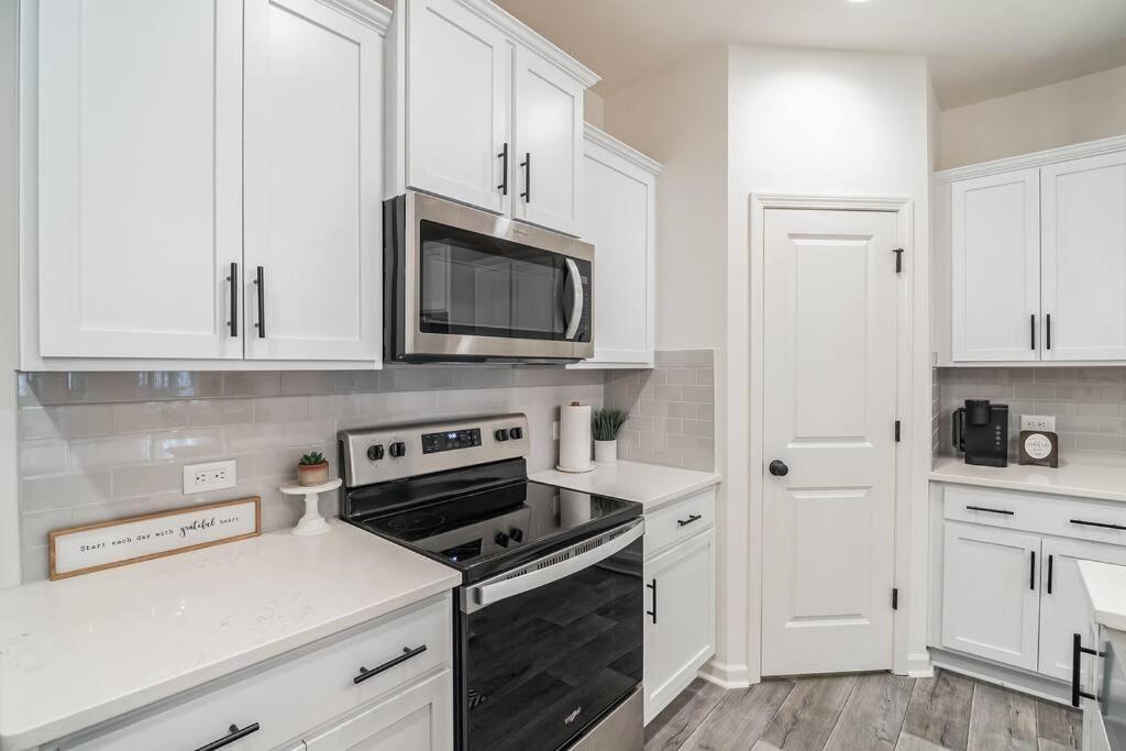 Gorgeous New Townhome/Charlotte! Kültér fotó